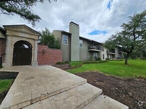 Building Photo - 5836 Birchbrook Dr