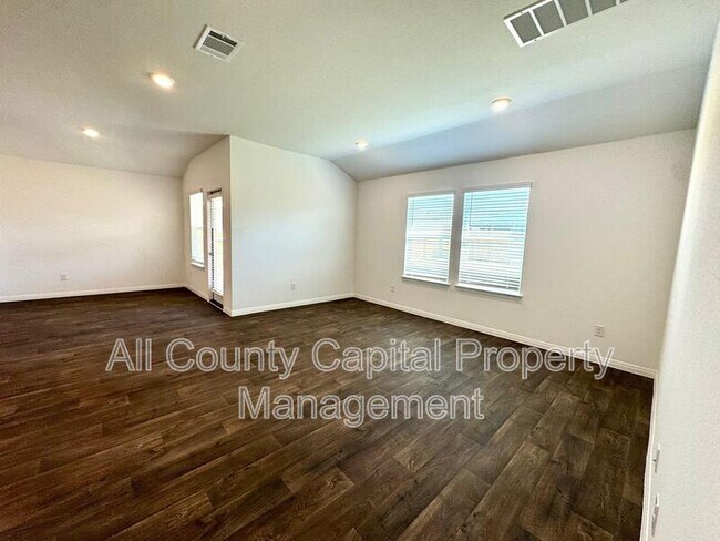 Building Photo - 346 Gladiola Lp