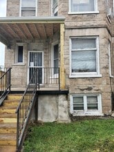 Building Photo - 4111 W Harrison St