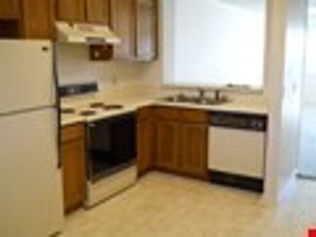 Building Photo - CEDAR POINT VILLAS, SWANSBORO