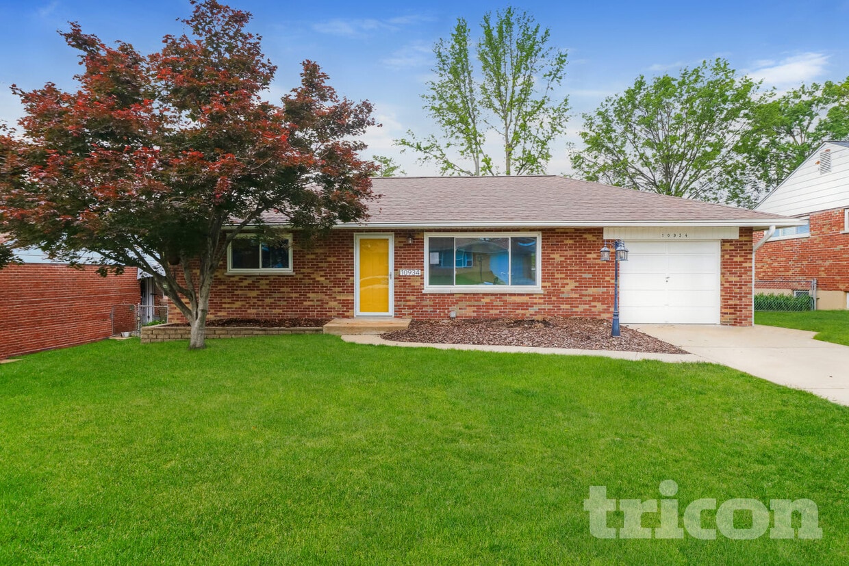 Primary Photo - 10934 Vargas Dr