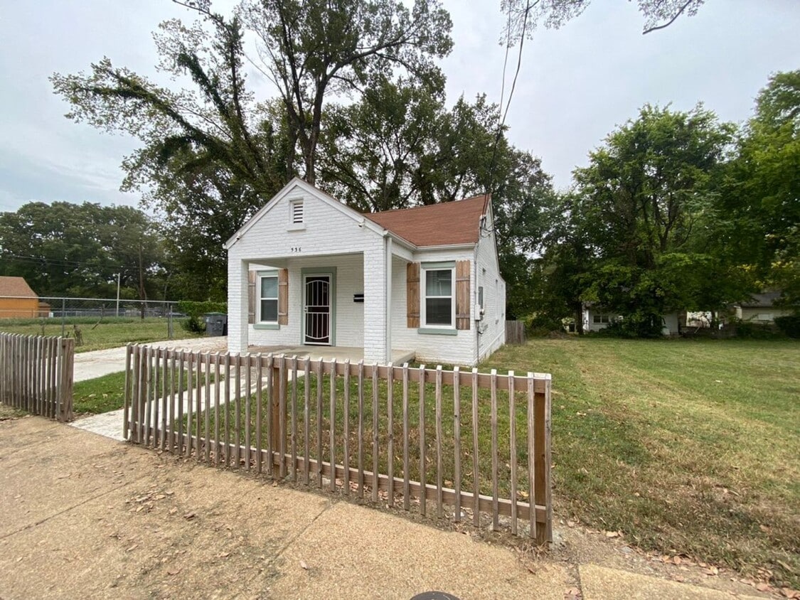 Primary Photo - Move-in Special - 1/2 off first month's rent!