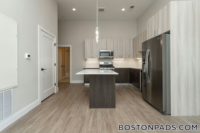 Foto del edificio - 340 Bremen St