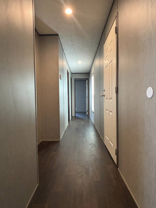 Foto del edificio - 3150 Plateau Dr