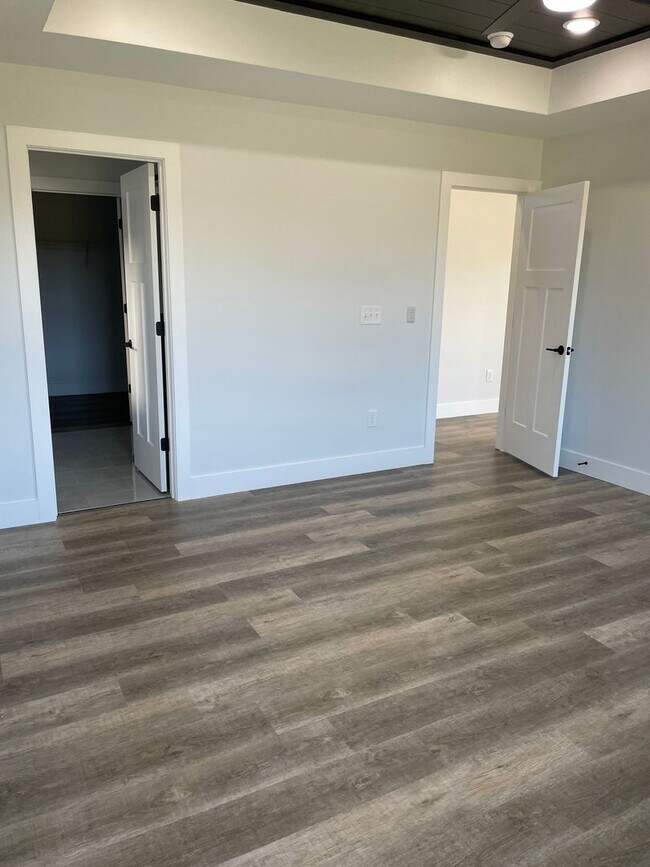 Foto del edificio - Beautiful Home for Rent – Modern Comforts ...