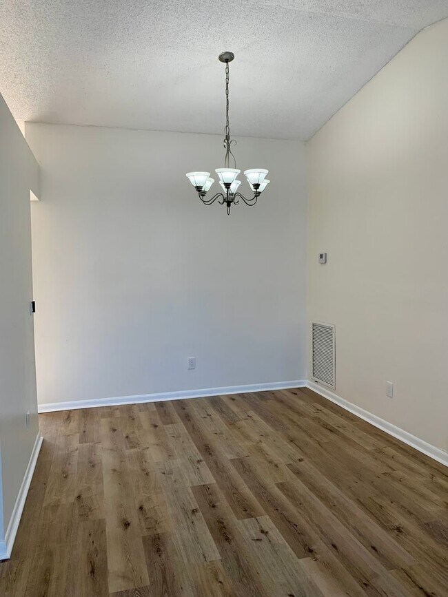 Foto del edificio - Carrollwood Meadows