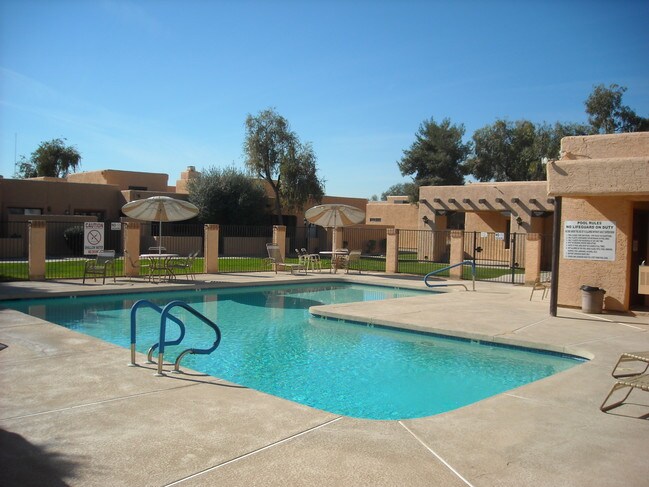 Piscina - Westgreen Town Homes