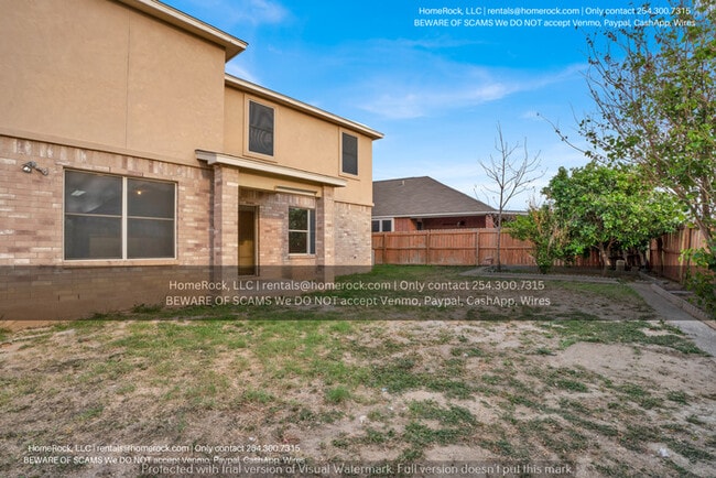 Foto del edificio - 3 Bedroom 2.5 Bath Available
