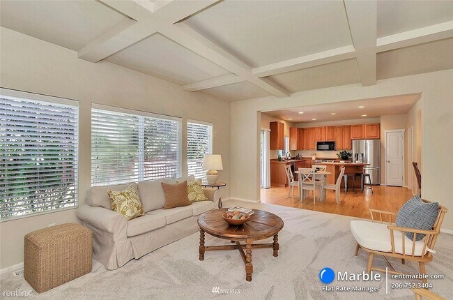 Foto del edificio - 4 br, 2.5 bath House - 6232 62ND Ave W