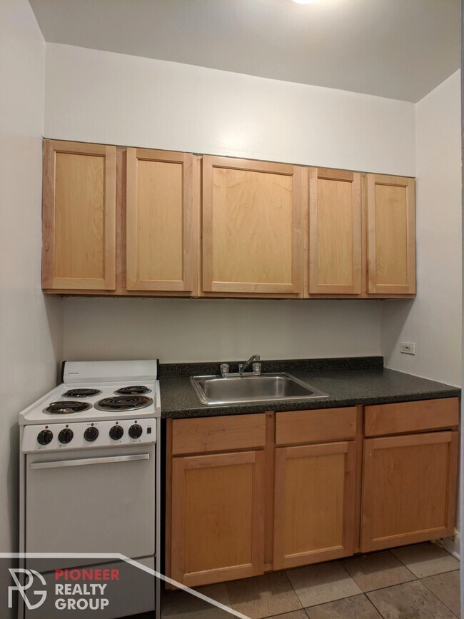 Foto del edificio - 537 W Arlington Pl