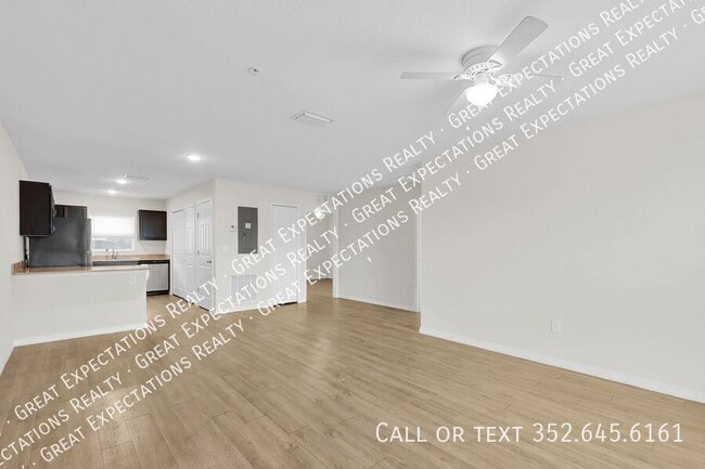 Building Photo - 15 Laurel Pass