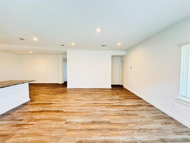 Building Photo - 8915 Century Plant Ln