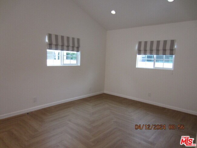 Building Photo - 4239 Edenhurst Ave
