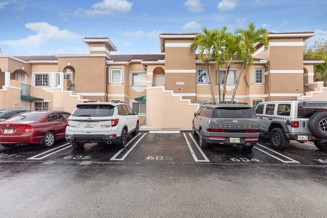 Foto del edificio - 6445 SW 130th Pl