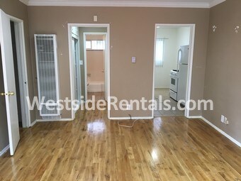 Foto principal - 938 N Spaulding Ave