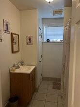 Building Photo - 2228 Riverland Dr