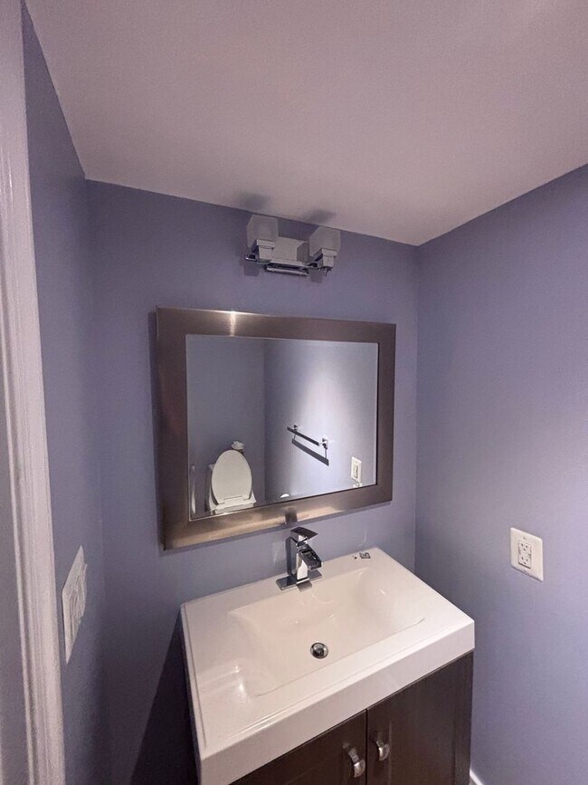 Foto del edificio - 1225 13th St NW