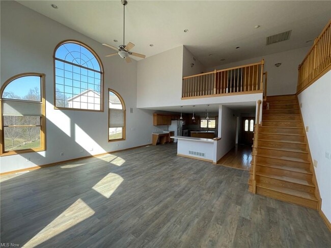 Building Photo - 174 Filly Ln