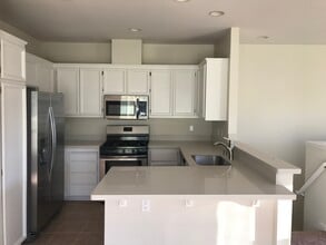 Building Photo - 318 Araglin Ct