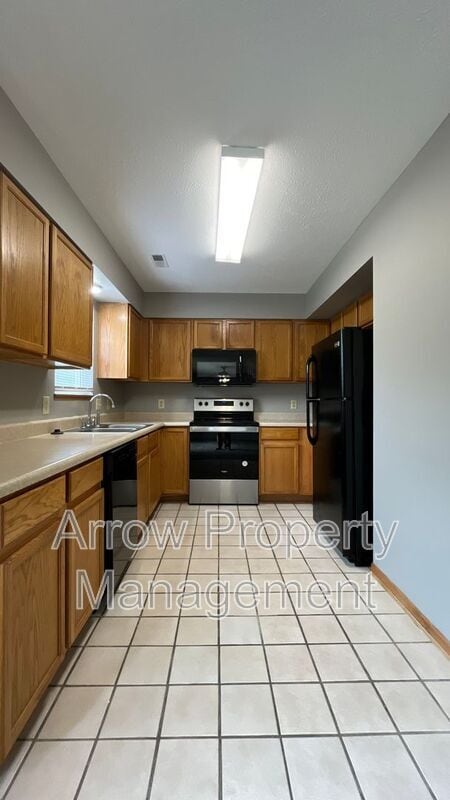 Building Photo - 1331 Trimble St