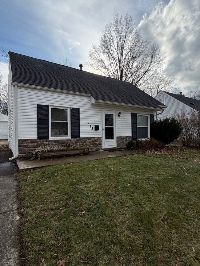 Building Photo - 378 Morrison Ave