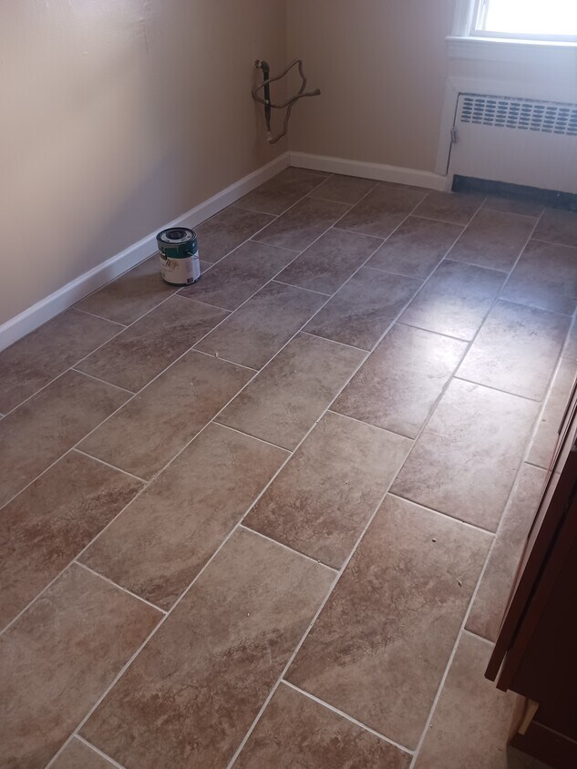 244 Conklin Ave Unit 2nd floor left, Hillside, NJ 07205 Apartments in