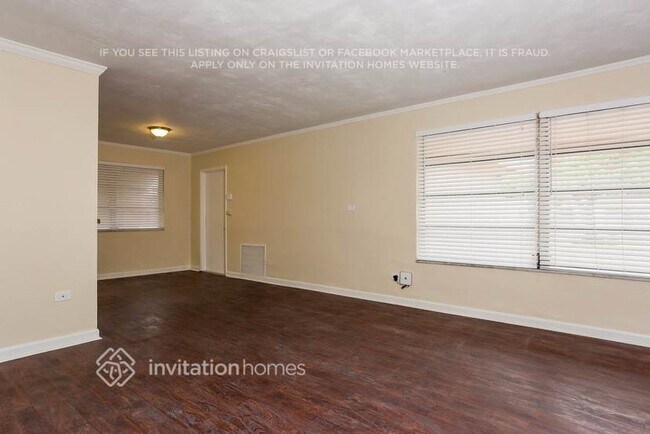 Foto del edificio - 7944 Meridian St
