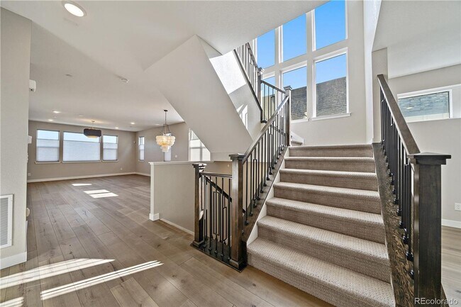Building Photo - Gorgeous and new home in exclusive gated C...