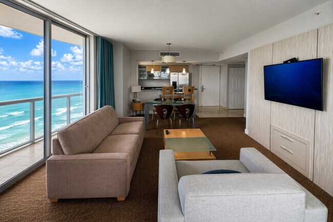 Foto del edificio - 18683 Collins Ave