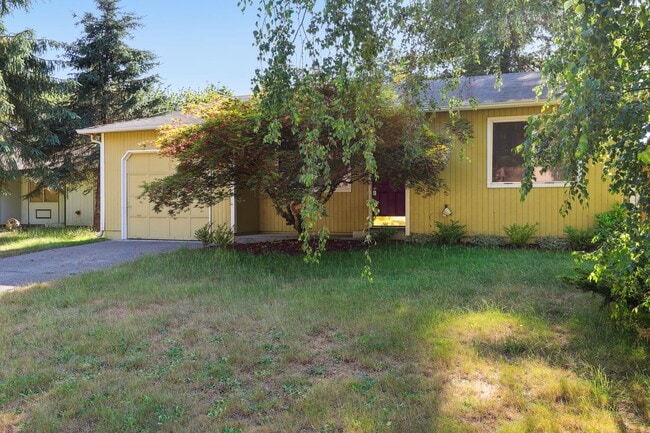 Foto del edificio - Move in ready now! West side cutie! 2 bed,...