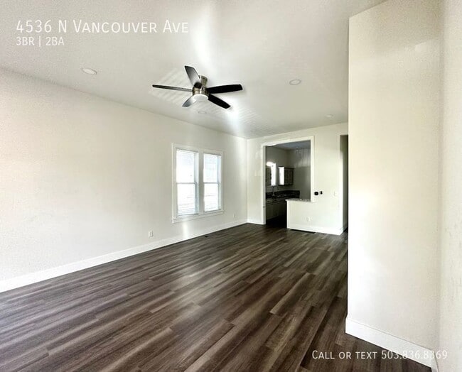 Building Photo - 4536 N Vancouver Ave