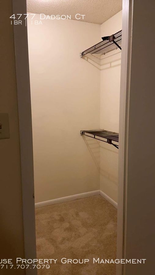 Building Photo - One bedroom apartment close to the beach