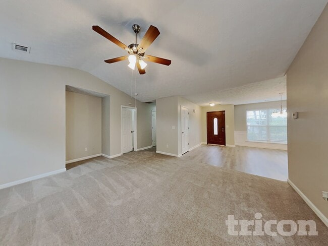 Foto del edificio - 1049 Octavia Ct