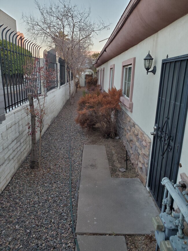 Building Photo - 69 E Columbus Ave