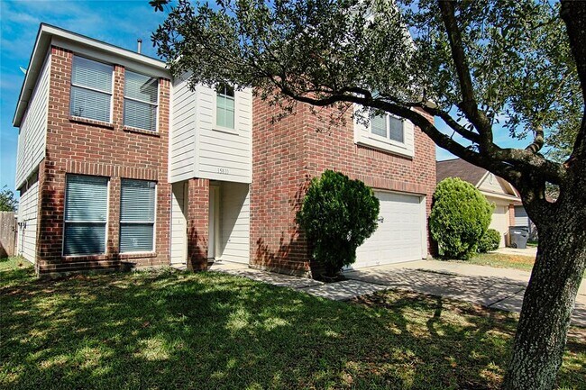 Foto del edificio - 15810 Pin Oak Ridge St