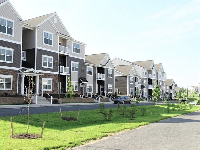 Building Photo - 100 Houck Dr