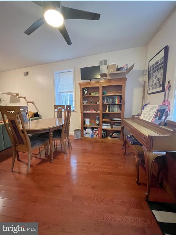 Foto del edificio - 1415 S 4th St