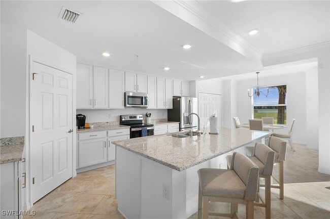 Building Photo - 43041 Greenway Blvd