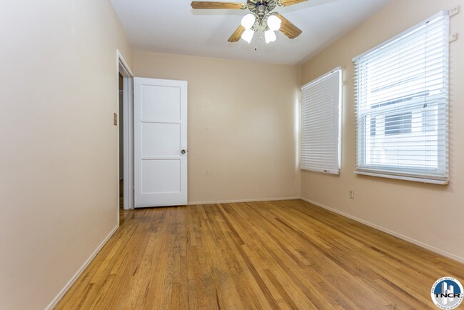 Building Photo - Open House Saturday 5/20/1/ form 2pm-3Pm