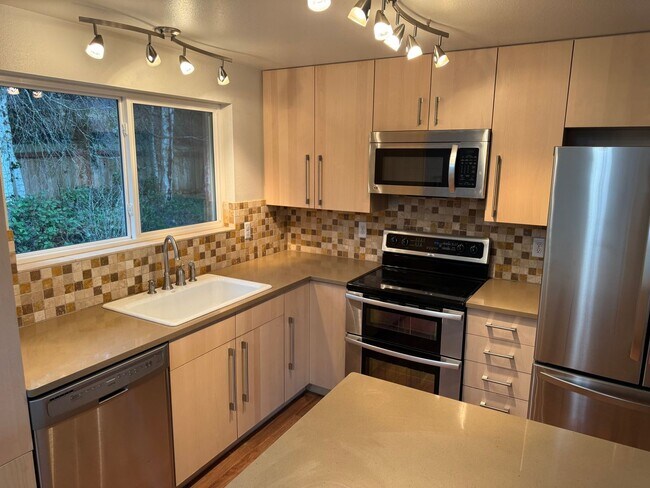 Foto del edificio - 505 74th St SW