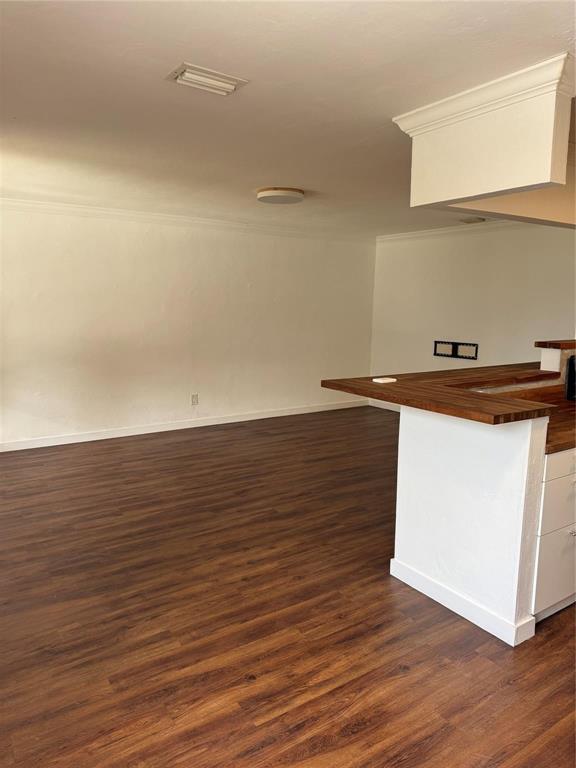 Foto del edificio - 520 NE 58th St