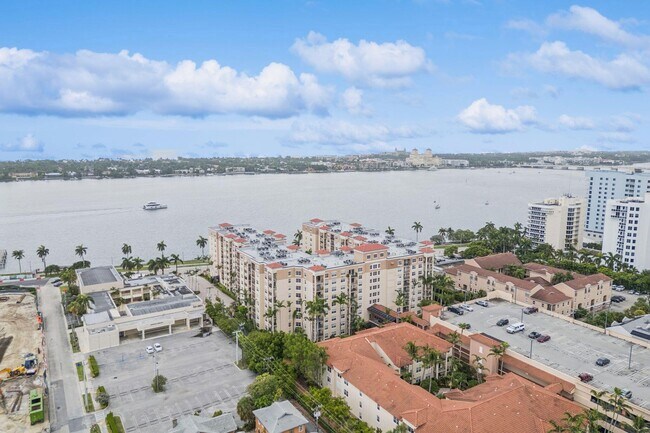 Foto del edificio - 1801 N Flagler Dr