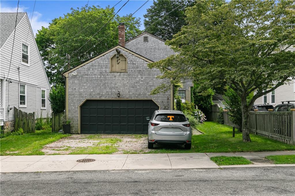 Primary Photo - 38 Harrison Ave