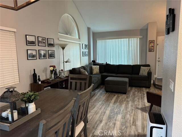 Building Photo - 14755 Weeping Willow Ln