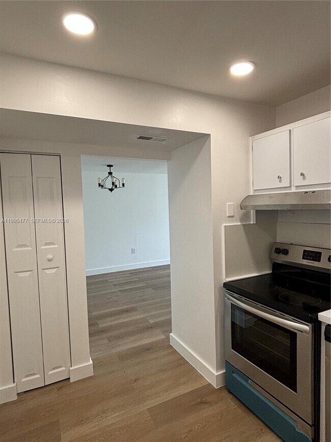 Foto del edificio - 8277 SW 128th St