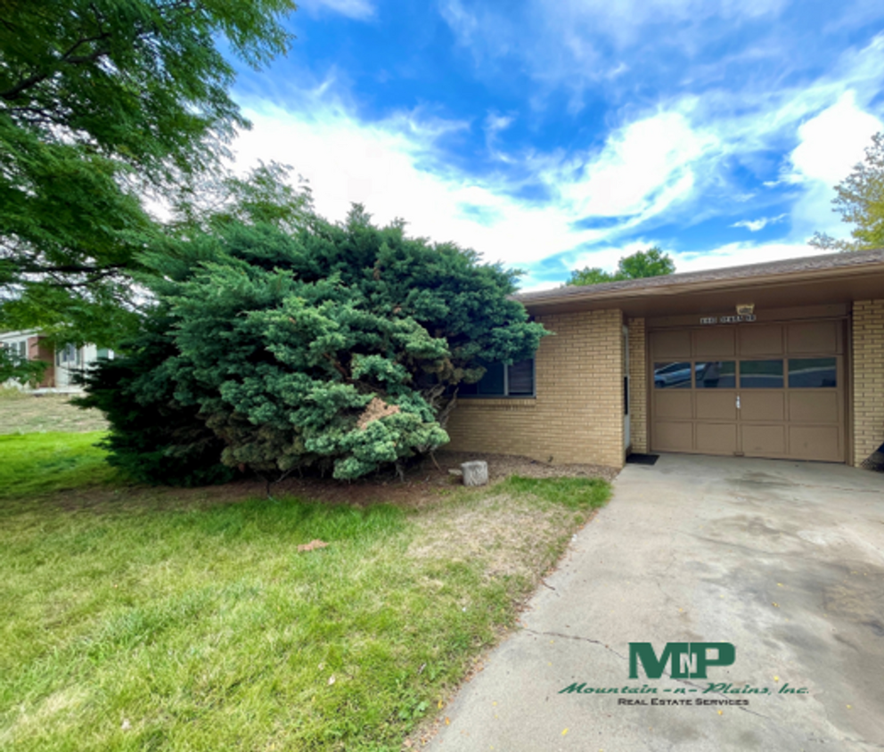 Primary Photo - 6610-6612 Debra Dr
