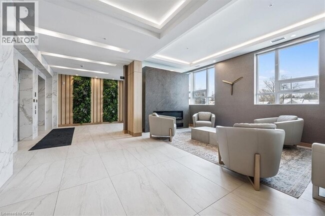 Building Photo - 34 Norman St