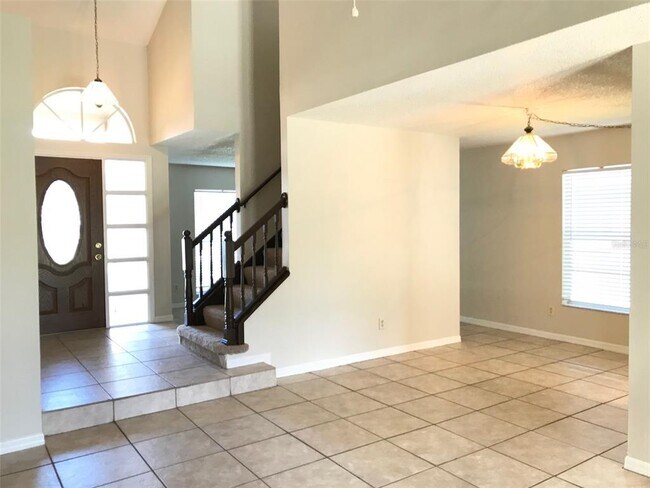 Foto del edificio - 1025 Kelly Creek Cir