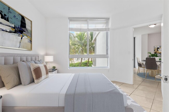 Foto del edificio - 350 S Miami Ave