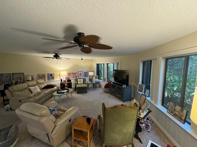 Foto del edificio - 5224 SE Schooner Oaks Way